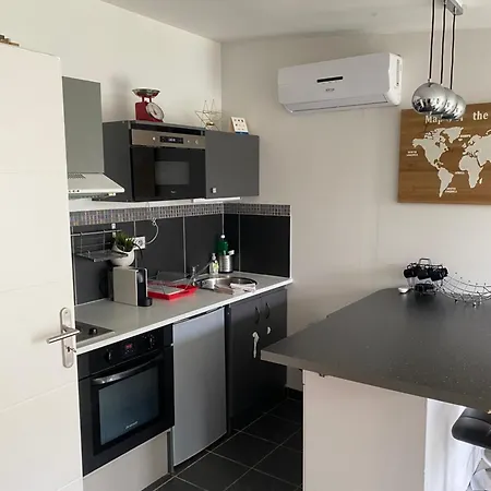 Maisonnette Climatisee Avec Piscine 6mn 別荘 ラバンヌ